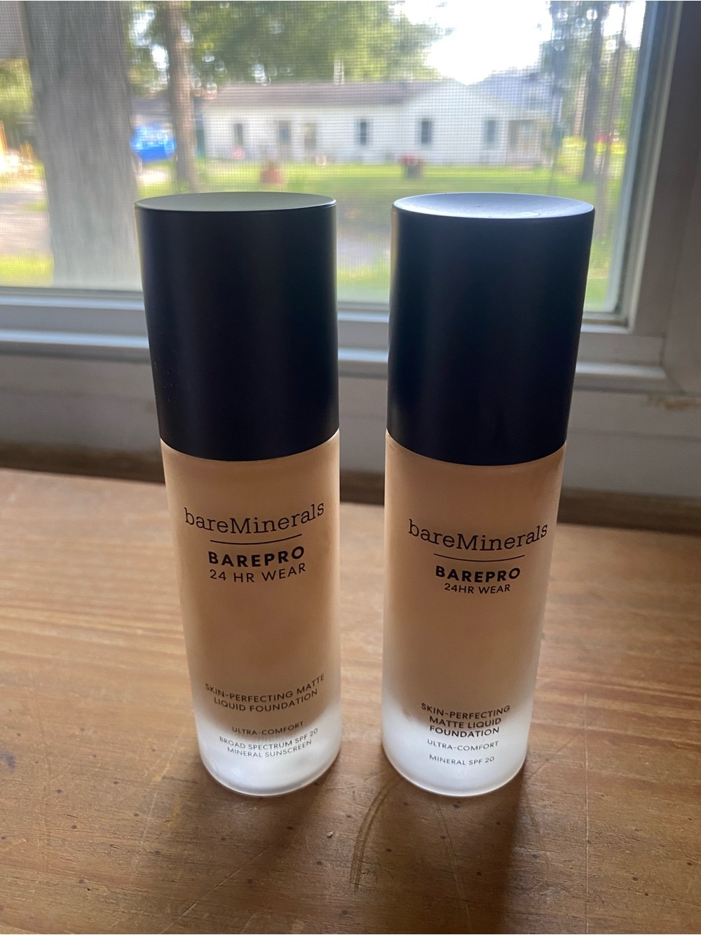 2 TESTERS bareMinerals Liquid Foundation in Light Neutral 27 and Light Warm 22